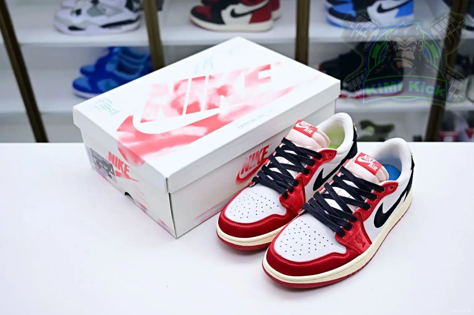 Room “Away” Low OG Jordan Air Trophy Jordan Kimikick x 1 0820